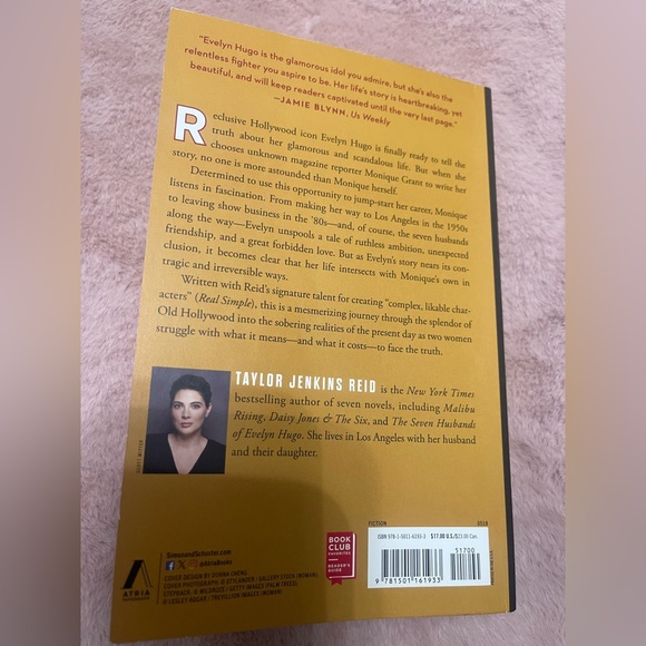 Book - Picture 2 of 6